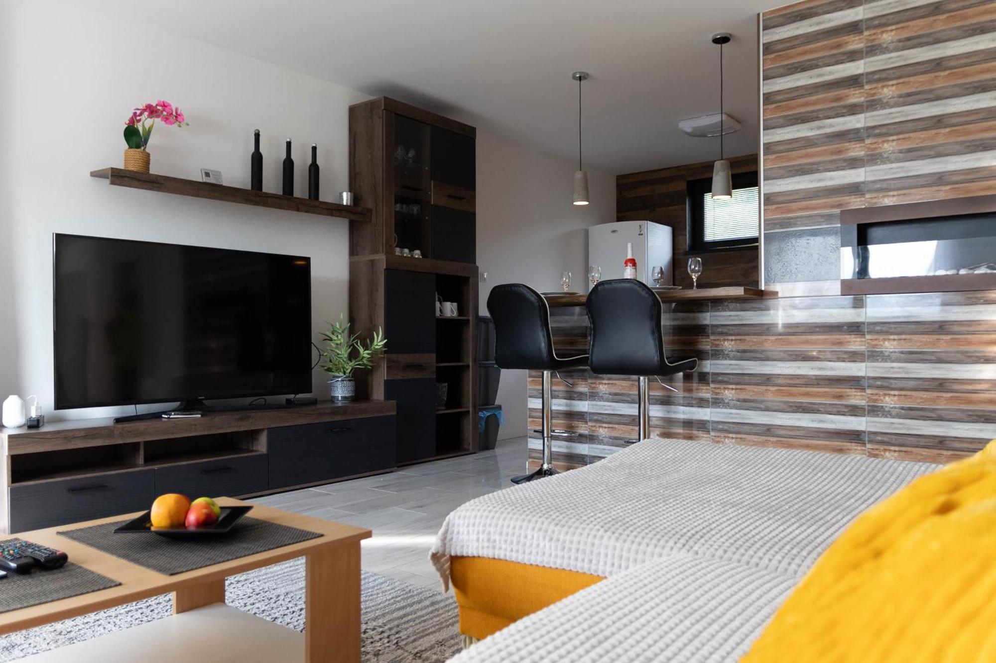 Apartman Navrchu Brezno Eksteriør bilde
