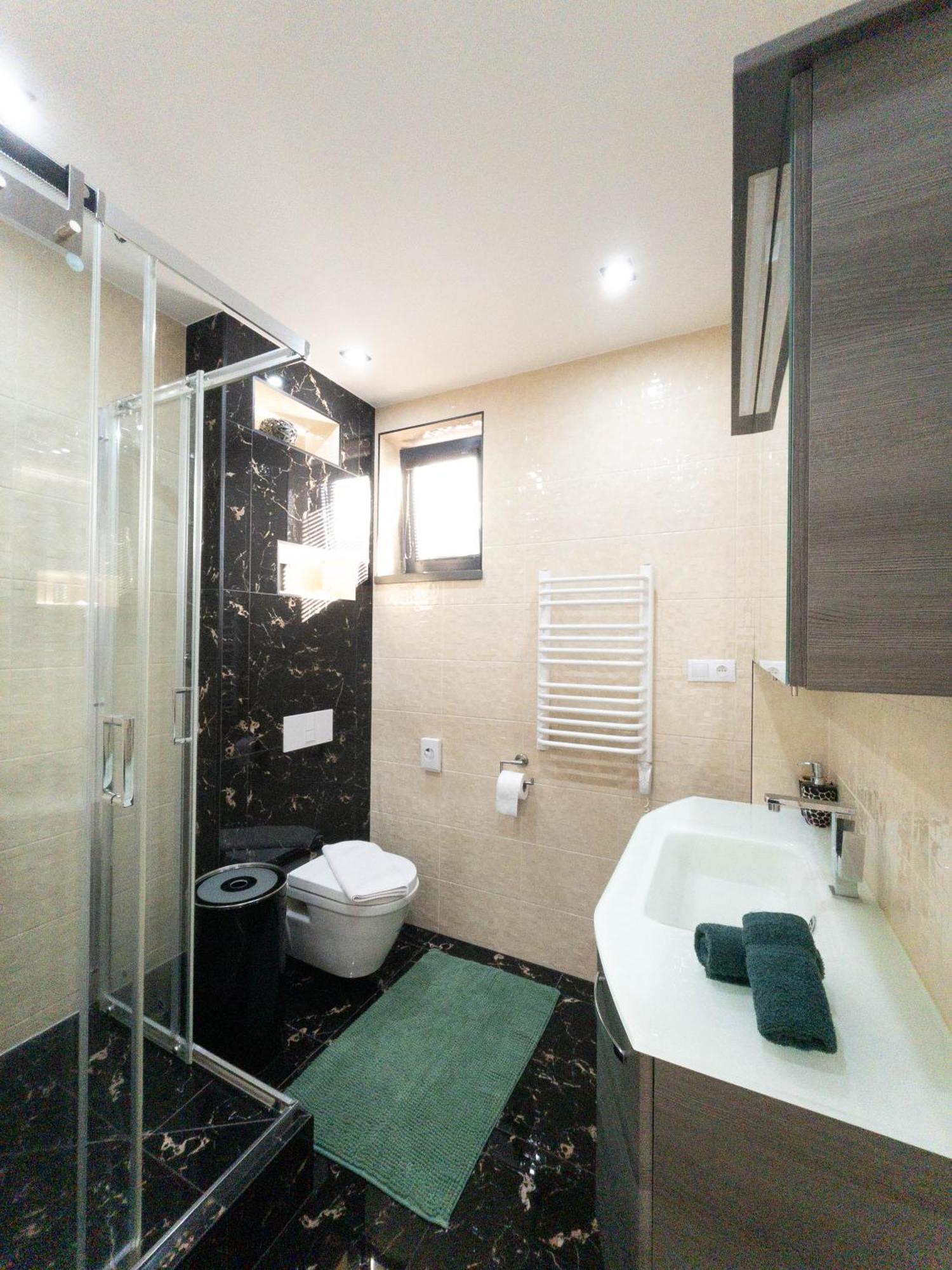Apartman Navrchu Brezno Eksteriør bilde